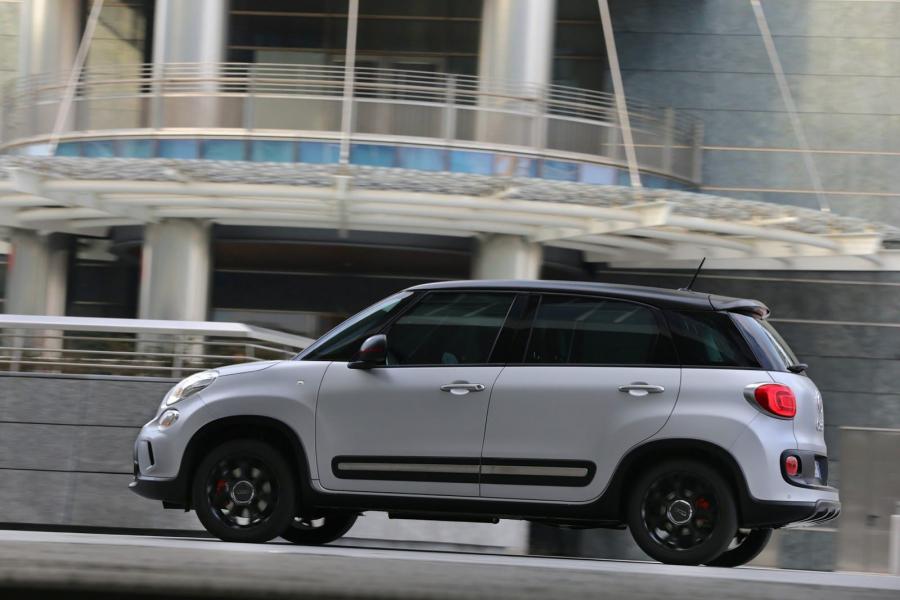  Fiat 500L Beats Edition 2014 года  (фото 23 из 86)